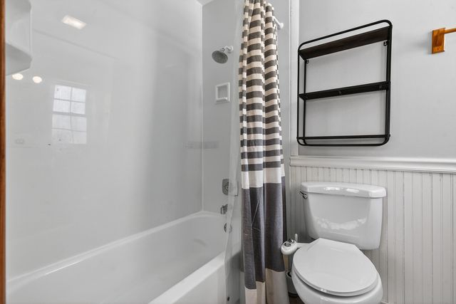 1333 Purdue Avenue, Naperville, IL 60565