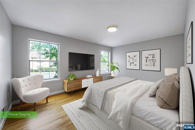 400 Crown Court 581, Edgewater, NJ 07020