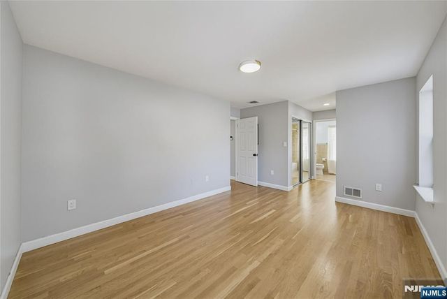 400 Crown Court 581, Edgewater, NJ 07020
