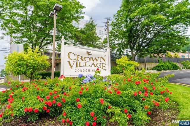 400 Crown Court 581, Edgewater, NJ 07020