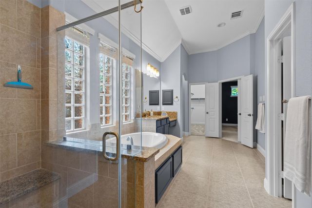35 N Swanwick Place, Tomball, TX 77375