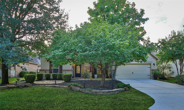 35 N Swanwick Place, Tomball, TX 77375