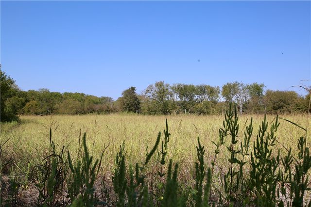 7668 Hwy 164 W, Mart, TX 76664