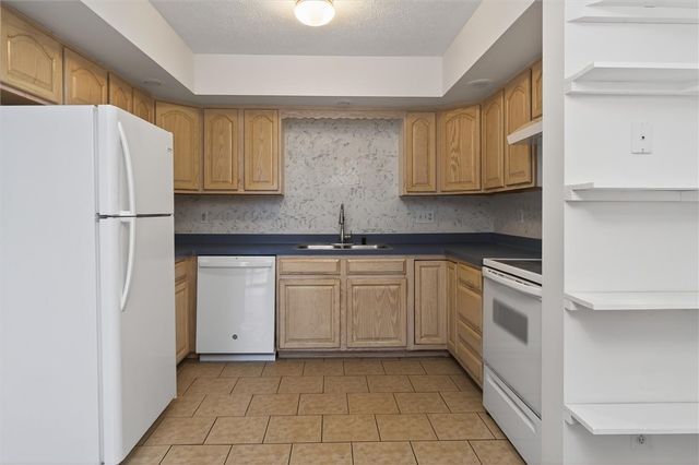 5745 Running Brook Road, Farmington, NY 14425