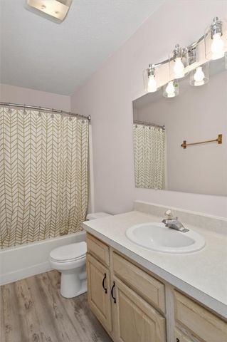 5745 Running Brook Road, Farmington, NY 14425