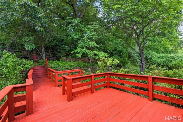 3026 Meadow Wood Drive, St Charles, MO 63303