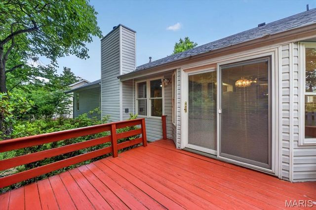 3026 Meadow Wood Drive, St Charles, MO 63303