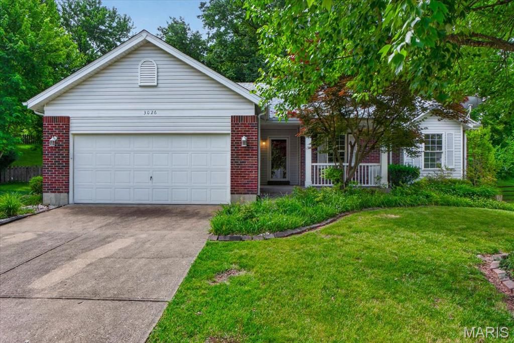 3026 Meadow Wood Drive, St Charles, MO 63303