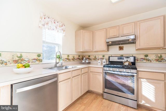 146 STRAWBERRY LN, Perkasie, PA 18944