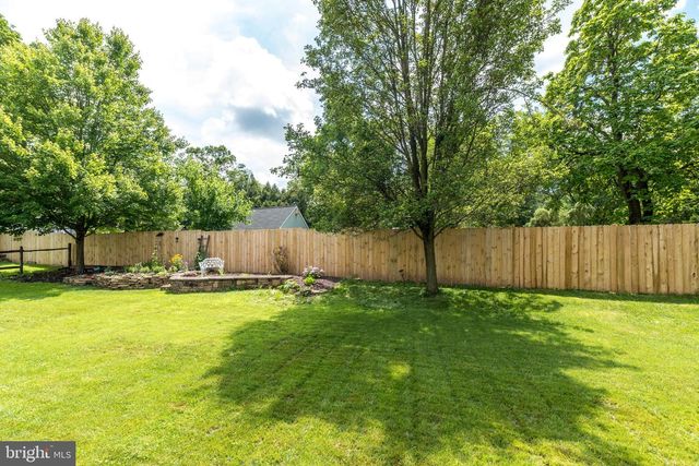 146 STRAWBERRY LN, Perkasie, PA 18944