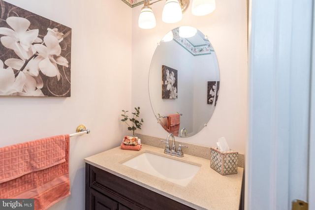 146 STRAWBERRY LN, Perkasie, PA 18944