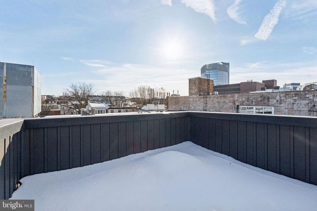 2518 WAVERLY ST, Philadelphia, PA 19146