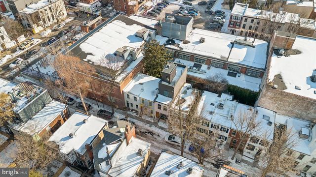 2518 WAVERLY ST, Philadelphia, PA 19146