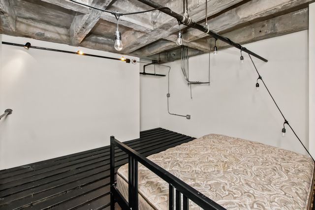 20 N STATE Street 1014, Chicago, IL 60602