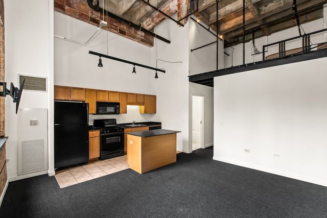 20 N STATE Street 1014, Chicago, IL 60602