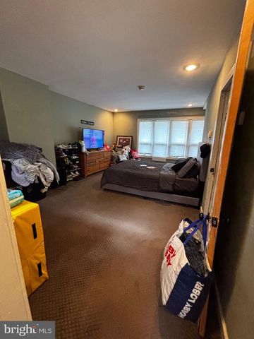 6 HAMPTON TER, Bala Cynwyd, PA 19004