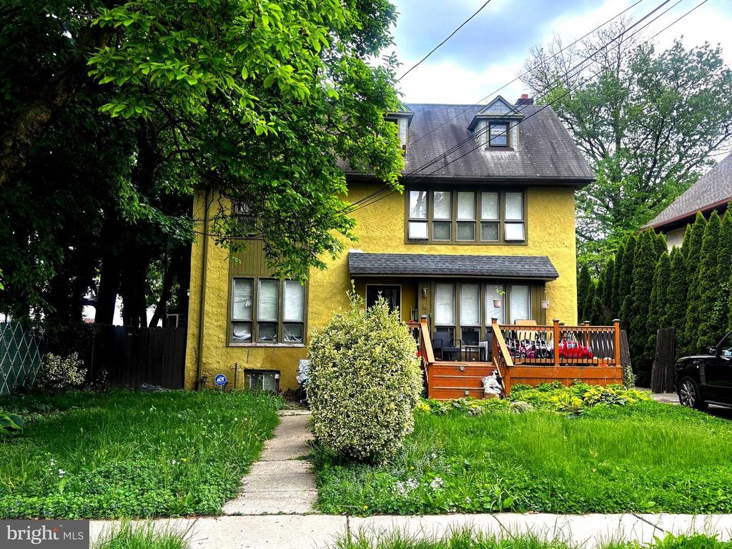 6 HAMPTON TER, Bala Cynwyd, PA 19004