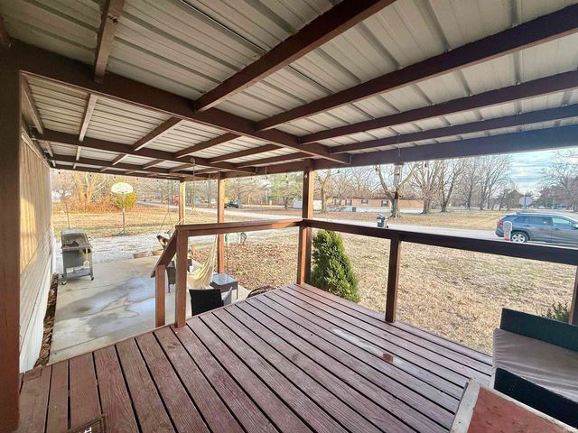 5244 Lee Acres Drive, Boonville, IN 47601