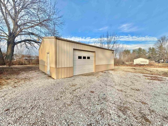 5244 Lee Acres Drive, Boonville, IN 47601