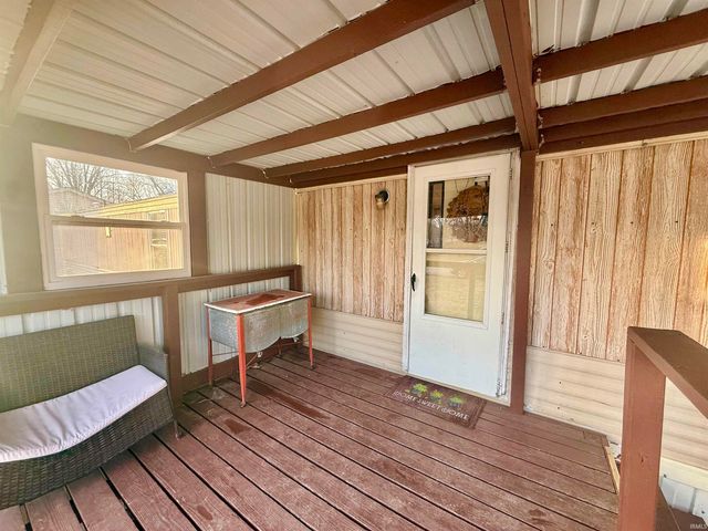 5244 Lee Acres Drive, Boonville, IN 47601