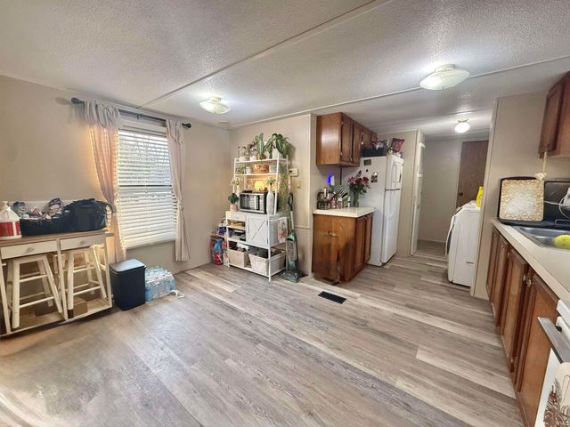 5244 Lee Acres Drive, Boonville, IN 47601