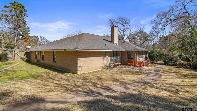 2829 Yorktown Drive, Tyler, TX 75701