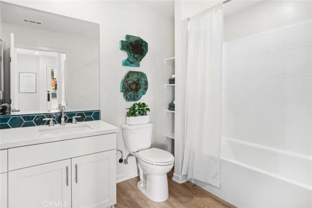 555 Gregory Way, Glendora, CA 91740