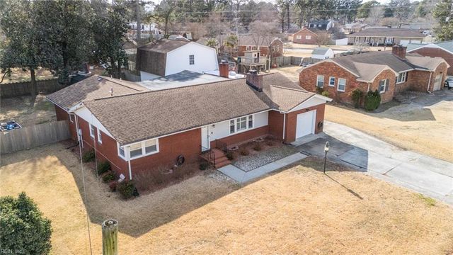 4905 Briarwood LN, Portsmouth, VA 23703