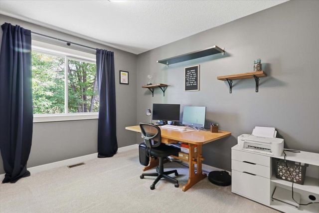 1030 Joy Circle SW, Cambridge, MN 55008