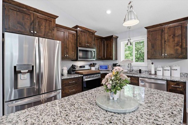 1030 Joy Circle SW, Cambridge, MN 55008