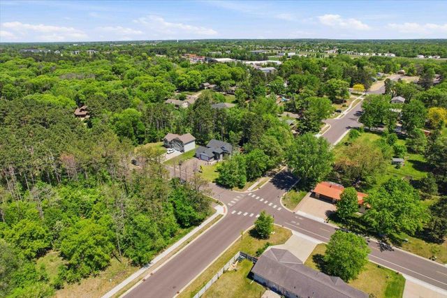 1030 Joy Circle SW, Cambridge, MN 55008