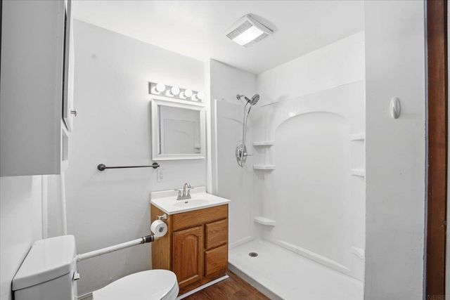 1721 & 1723 Falls Avenue, Waterloo, IA 50701