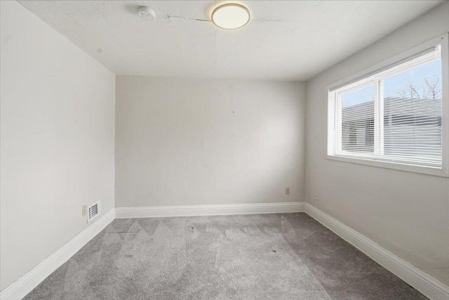 1721 & 1723 Falls Avenue, Waterloo, IA 50701