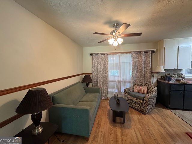 558 Old Brent Road, Forsyth, GA 31029