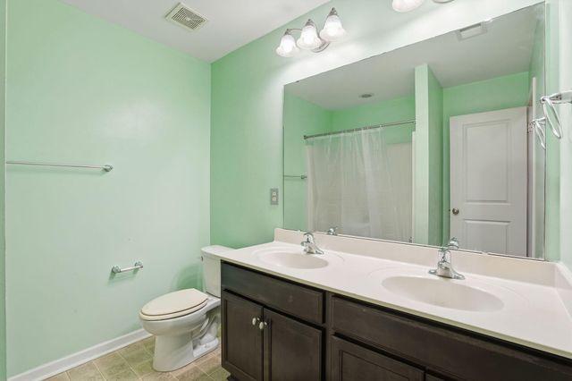 4902 W Liberty Park Circle, North Charleston, SC 29405