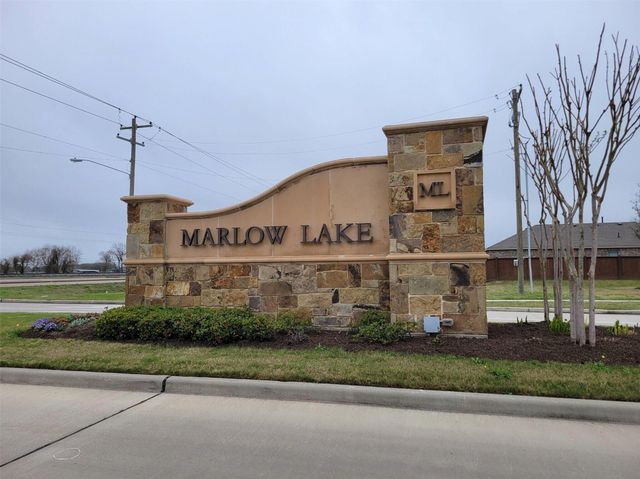8620 Havana Dr, Texas City, TX 77591
