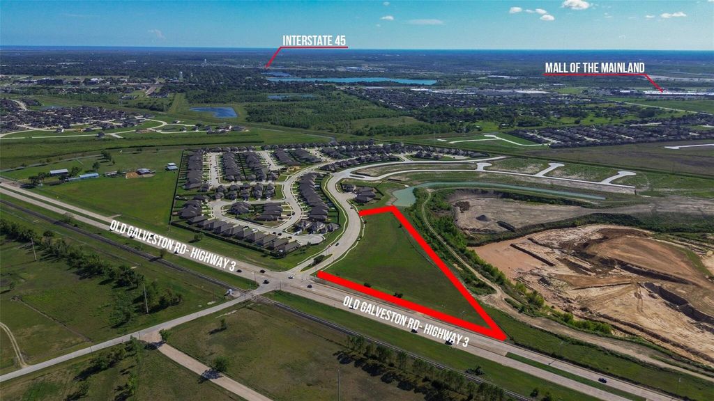 8620 Havana Dr, Texas City, TX 77591