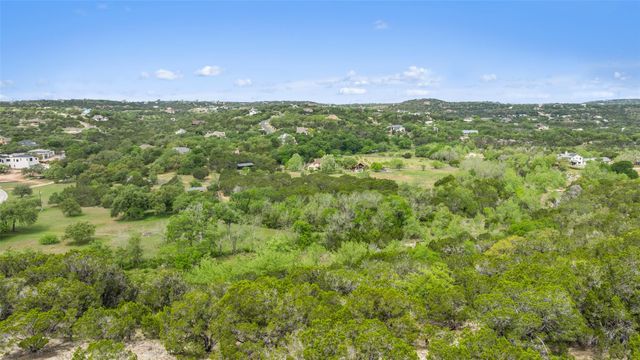 19401 Tessa Heights LN, Spicewood, TX 78669