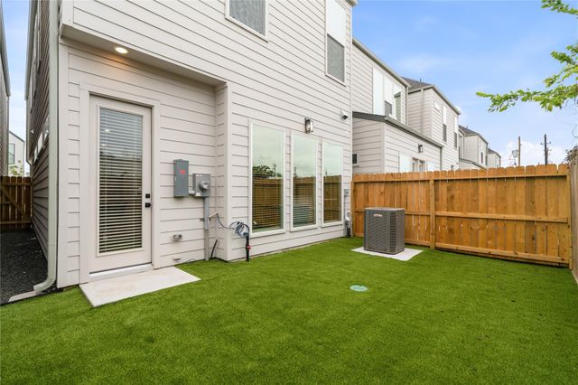 8421 Pech Landing Drive, Houston, TX 77055