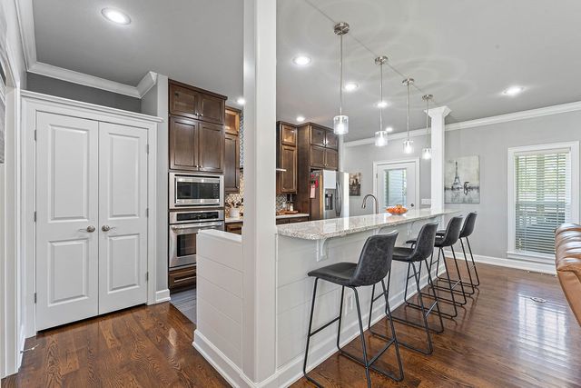 2901 W Dogwood Street, Rogers, AR 72758