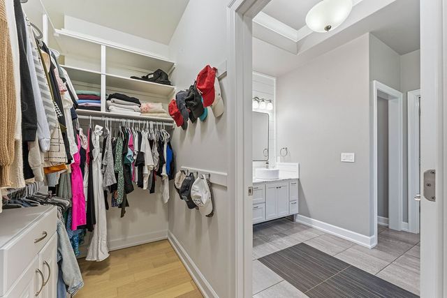 2901 W Dogwood Street, Rogers, AR 72758