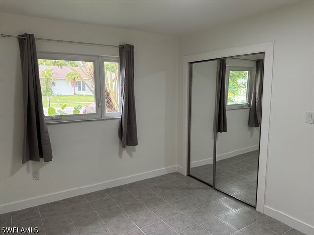 701 107th AVE N, Naples, FL 34108