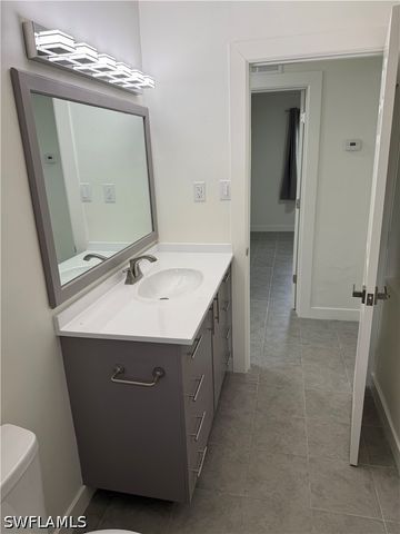701 107th AVE N, Naples, FL 34108