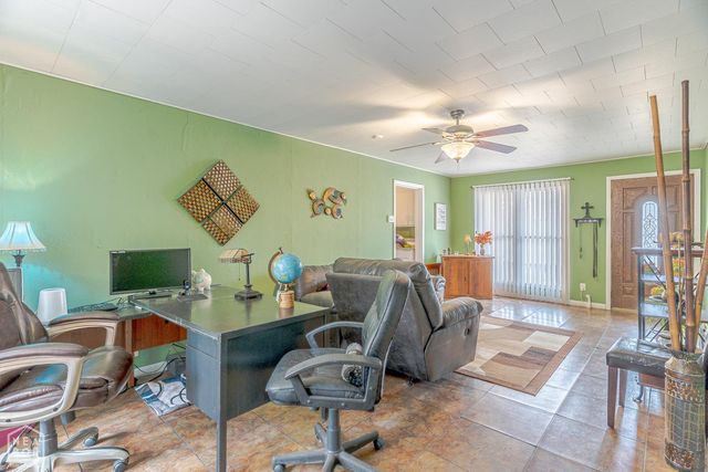 1 Nokomis Drive, Cherokee Village, AR 72529