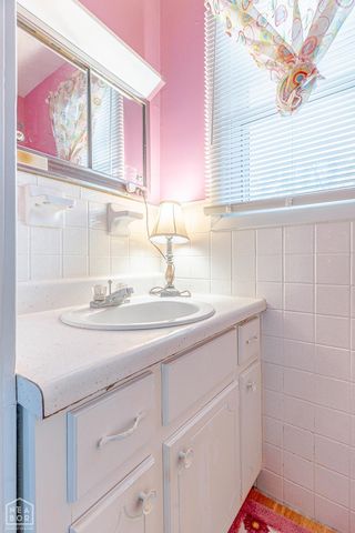 1 Nokomis Drive, Cherokee Village, AR 72529