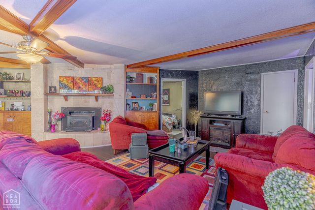 1 Nokomis Drive, Cherokee Village, AR 72529