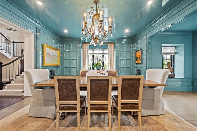 405 Sheridan Road, Kenilworth, IL 60043