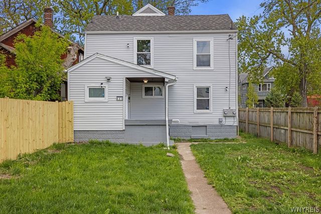 466 4th Street, Niagara Falls, NY 14301