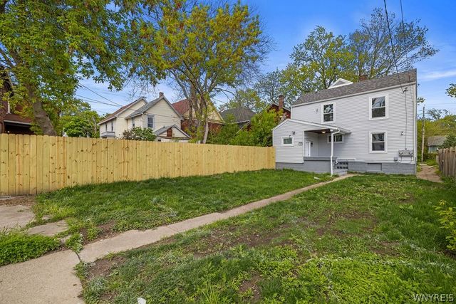 466 4th Street, Niagara Falls, NY 14301