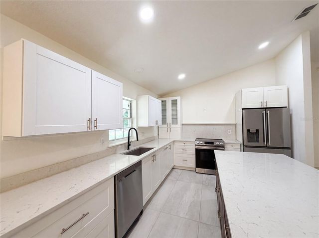 11200 ROSEHILL DRIVE, Clermont, FL 34711